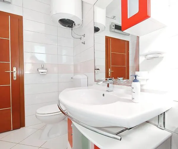 Sapavac Apartman Vir