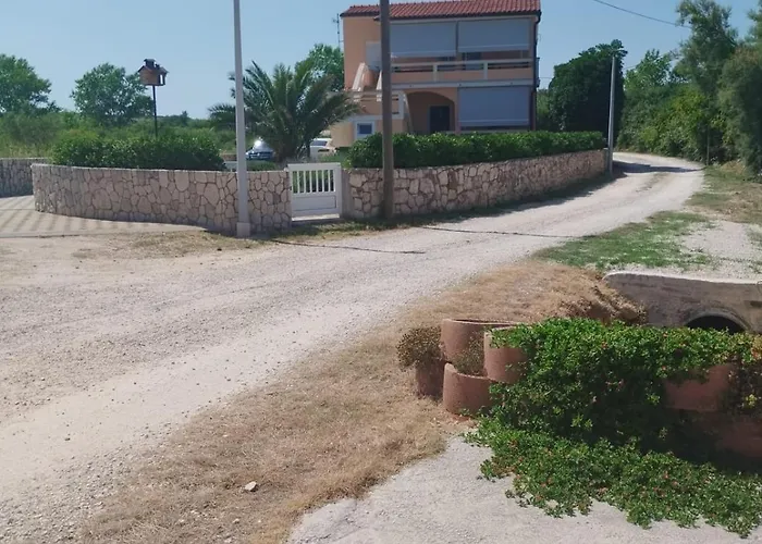 Sapavac Appartamento Vir
